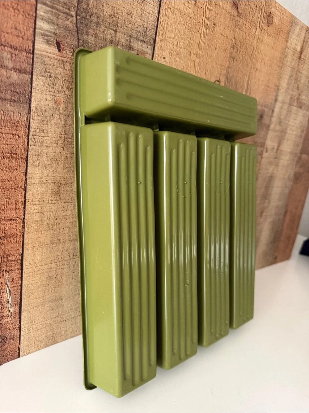 Vintage Avocado Green Plastic Utensil Tray Organizer